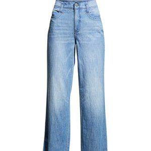 NYDJ Jeans  High-Rise. Raw Hem. Wide Leg. Size 6
